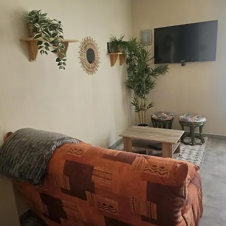Le Casimir - T2 Renove Avec Balcon - Gare A 5 Min Grenoble