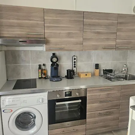 Apartment Le Casimir - T2 Renove Avec Balcon - Gare A 5 Min *