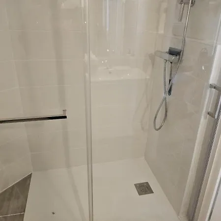 Le Casimir - T2 Renove Avec Balcon - Gare A 5 Min Apartment